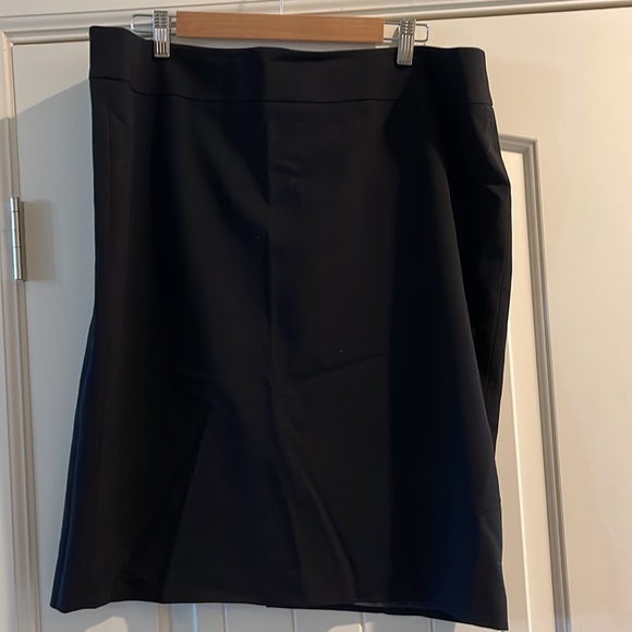 Nine West size 16 skirted suit - Picture 3 of 4